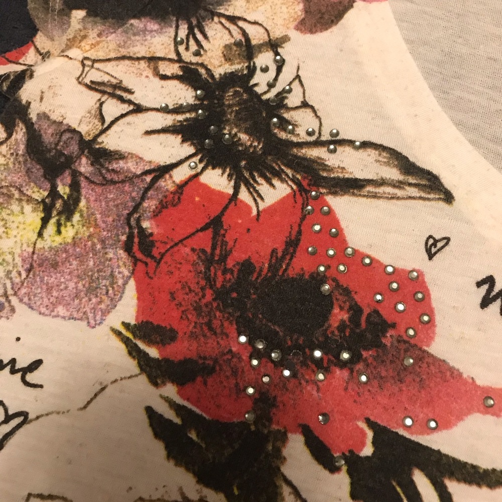 Express Tee - Picture 2 of 3